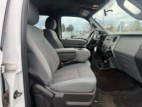 Used 2013 Ford F350 XLT w/ XLT Interior Pkg AWD/4WD image 10