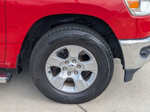 Used 2021 RAM 1500 Big Horn AWD/4WD image 11