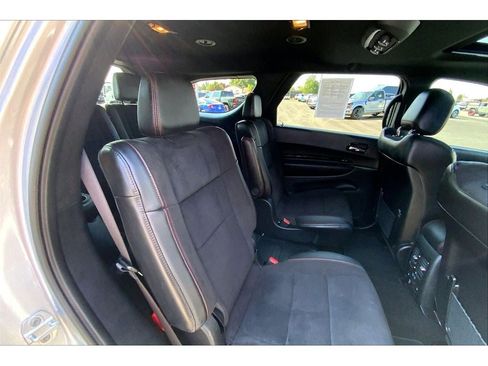 Used 2025 Dodge Durango GT AWD/4WD image 29