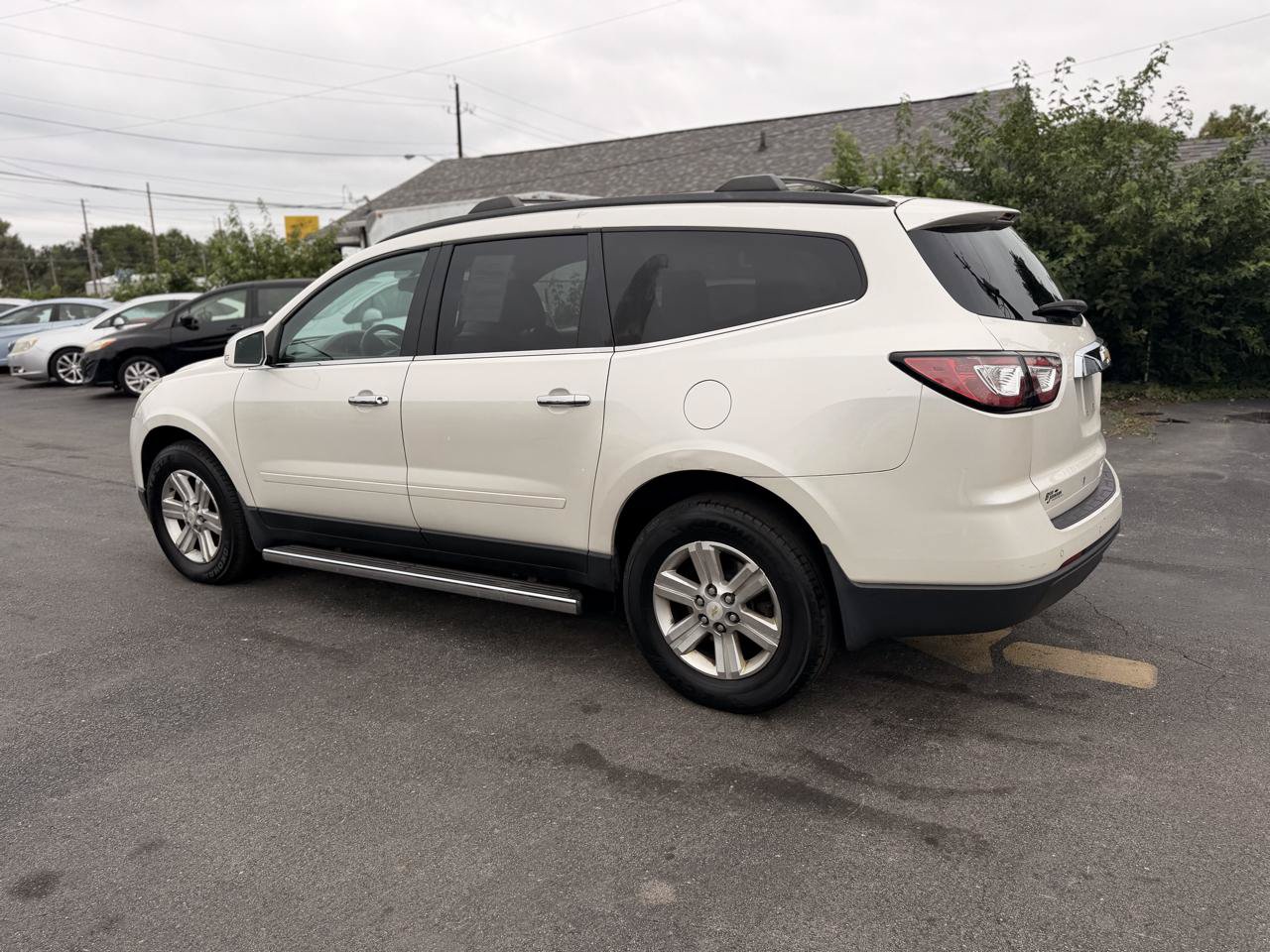 Used 2014 Chevrolet Traverse LT w/ LPO, 'HIT The Road' Package FWD image 20