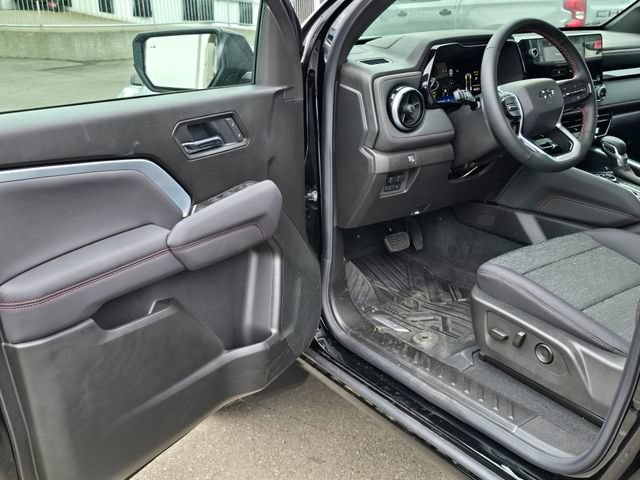 New 2025 Chevrolet Colorado Z71 AWD/4WD image 17