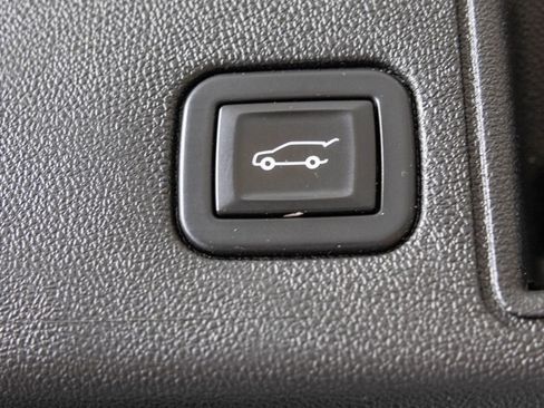 Used 2020 GMC Terrain SLT w/ Preferred Package image 45