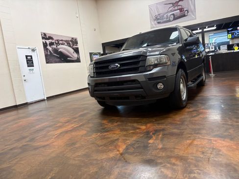 Used 2016 Ford Expedition XL RWD image 37