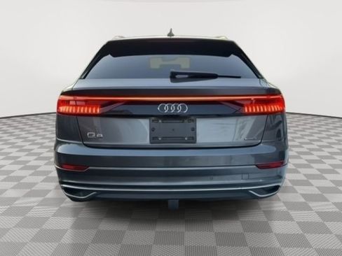 Used 2019 Audi Q8 Prestige AWD/4WD image 6