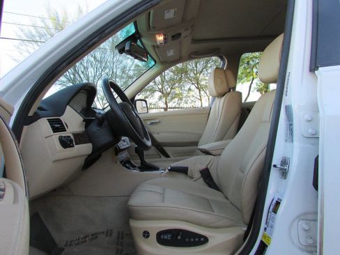 Used 2009 BMW X3 xDrive30i image 18