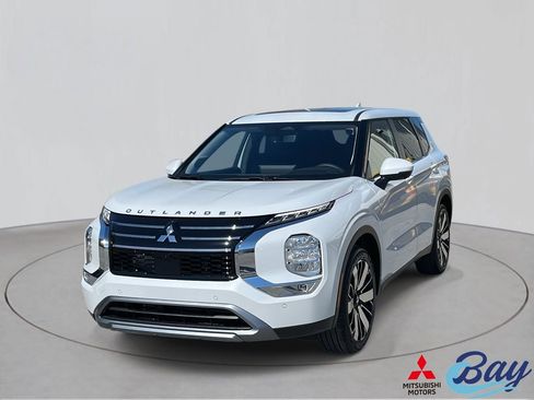 New 2026 Mitsubishi Outlander SE FWD image 1