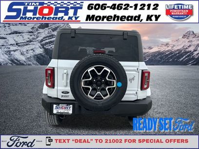 New 2025 Ford Bronco Outer Banks