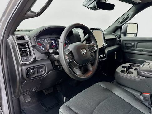 New 2026 RAM 2500 Tradesman AWD/4WD image 9