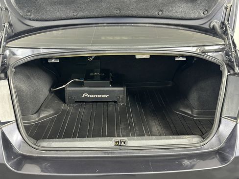 Used 2011 Subaru Legacy 2.5i Premium image 18