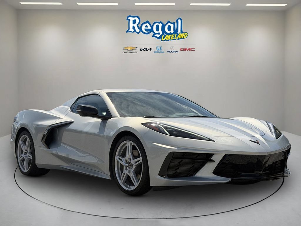 Used 2021 Chevrolet Corvette Stingray Preferred Conv w/ 2LT RWD image 1