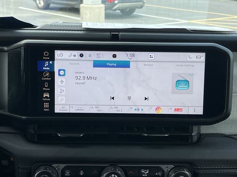 Used 2025 Jeep Wrangler Unlimited Sahara w/ Safety Group image 3