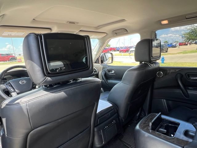 Used 2023 Nissan Armada Platinum w/ Captain's Chairs Package AWD/4WD image 11