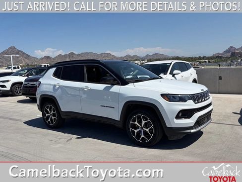 Used 2025 Jeep Compass Limited AWD/4WD image 1