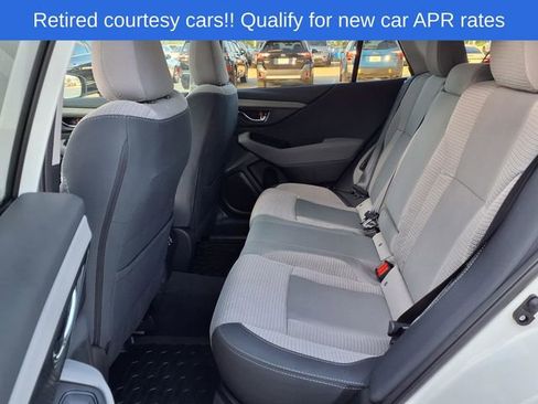 Certified 2025 Subaru Outback Premium AWD/4WD image 8