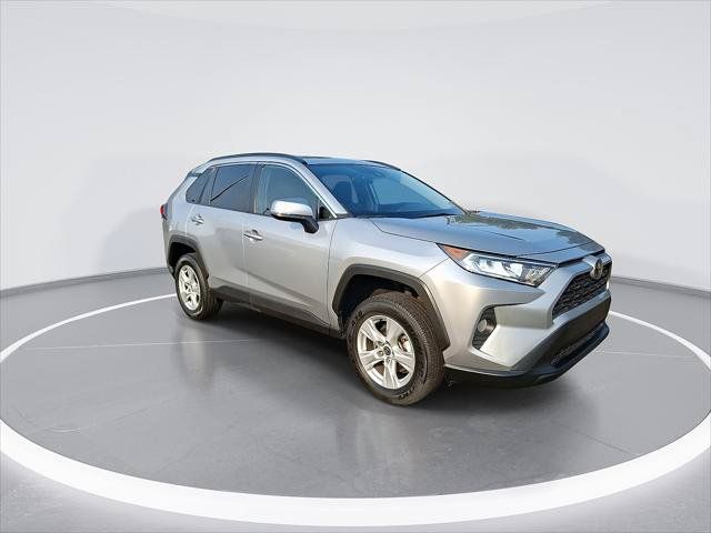 Certified 2021 Toyota RAV4 XLE AWD/4WD image 3