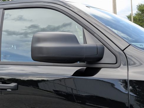 New 2026 RAM 1500 Express AWD/4WD image 11