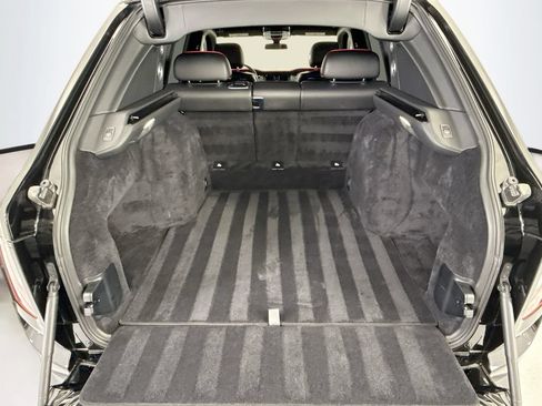 Certified 2022 Rolls-Royce Cullinan Black Badge w/ Dark Exterior Package AWD/4WD image 27