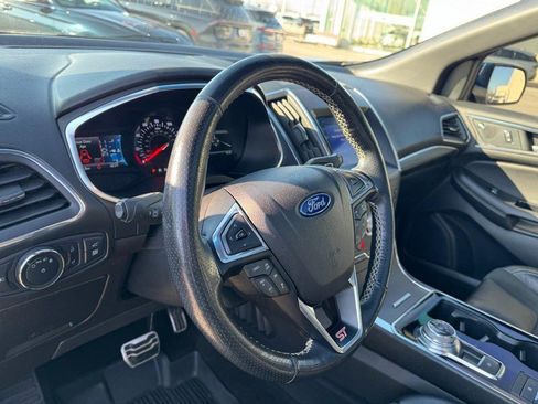 Used 2020 Ford Edge ST w/ Equipment Group 401A image 15
