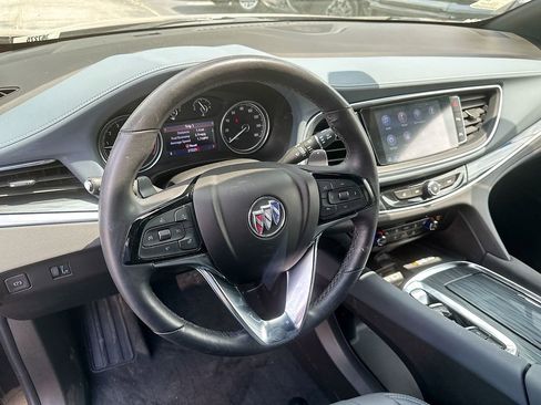 Used 2023 Buick Enclave Essence w/ Sport Touring Edition image 10