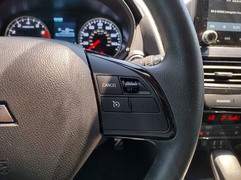 Used 2024 Mitsubishi Eclipse Cross AWD image 24