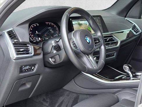 Used 2023 BMW X5 sDrive40i w/ M Sport Package RWD image 9