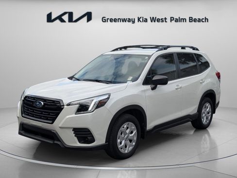Used 2023 Subaru Forester AWD/4WD image 3