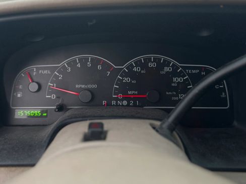 Used 2002 Ford Windstar SE Sport FWD image 11