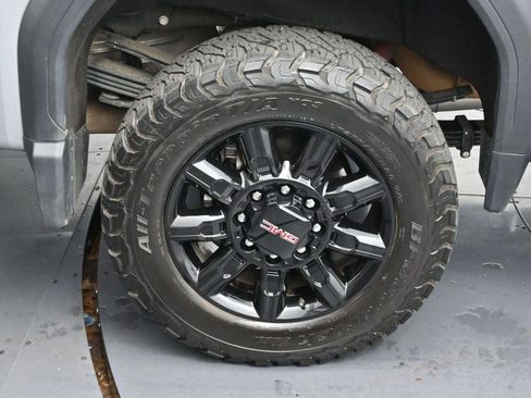 Used 2024 GMC Sierra 3500 AT4 w/ AT4 Premium Plus Package image 36