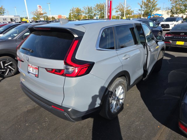 Used 2025 Honda CR-V EX image 4