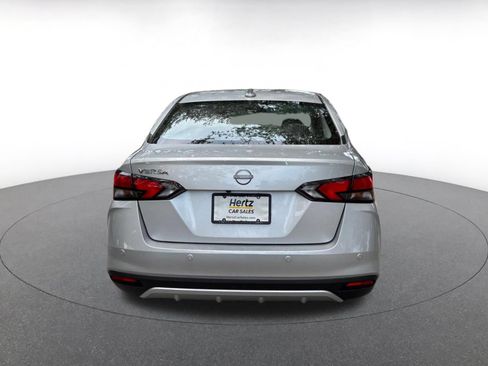 Used 2025 Nissan Versa SV FWD image 6