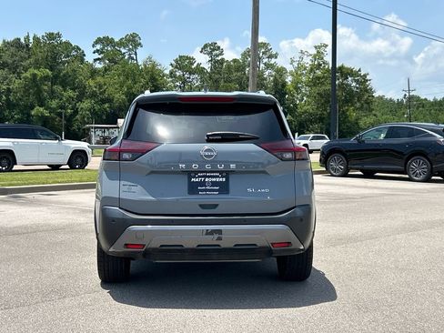 Used 2023 Nissan Rogue SL AWD/4WD image 4