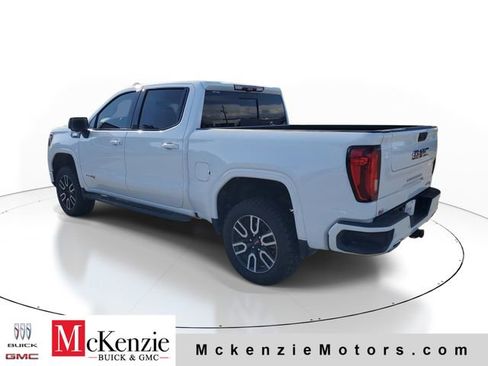 Used 2023 GMC Sierra 1500 AT4 w/ AT4 Premium Package AWD/4WD image 3
