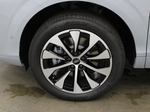 New 2026 Audi Q3 quattro 2.0T AWD/4WD image 30