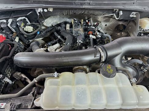 Used 2023 Ford Expedition Max Limited image 35