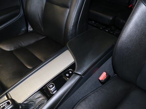 Used 2022 Volvo XC90 T5 Momentum image 64