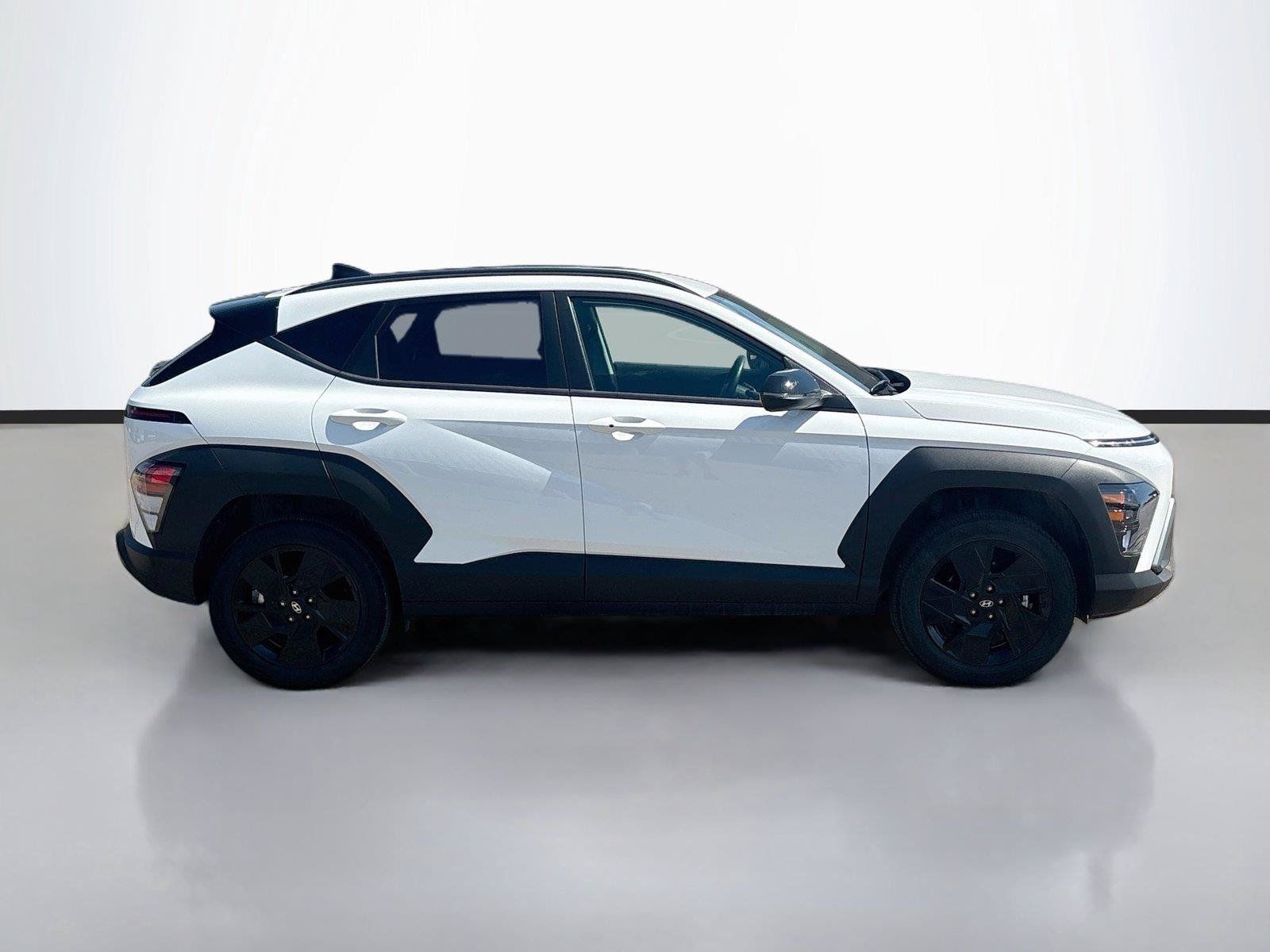 Certified 2026 Hyundai Kona SEL Sport AWD/4WD image 17