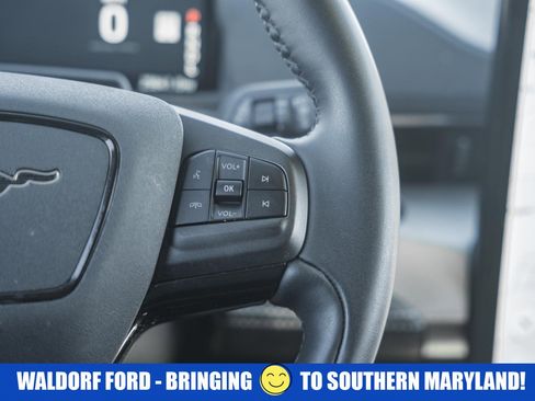 Used 2023 Ford Mustang Mach-E Select image 33