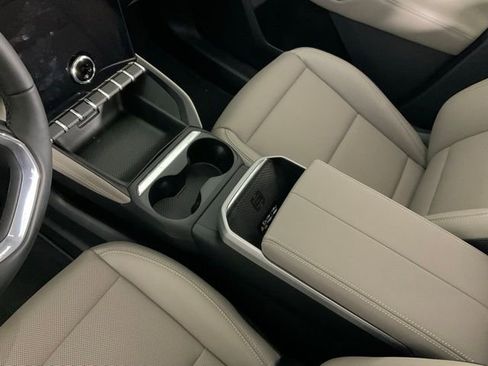 New 2026 GMC Terrain Elevation w/ Elevation Premium Package AWD/4WD image 21
