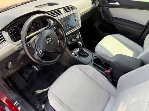 Used 2019 Volkswagen Tiguan S FWD image 13
