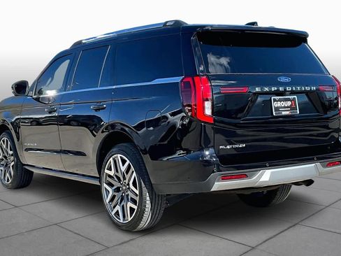 Certified 2025 Ford Expedition Platinum w/ Platinum Ultimate Package image 13