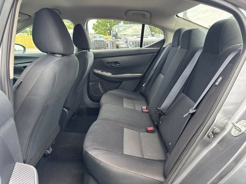 Used 2024 Nissan Sentra SV FWD image 14