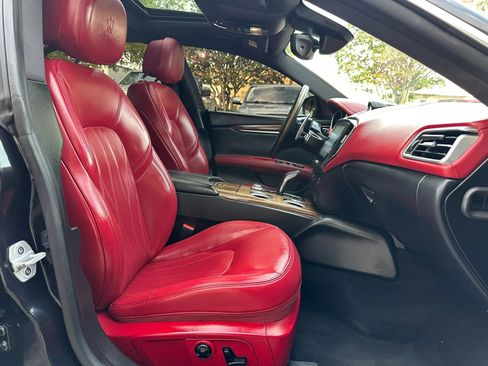 Used 2019 Maserati Ghibli S GranLusso AWD/4WD image 20