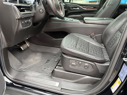 Certified 2024 Cadillac Escalade Sport Platinum w/ LPO, ONYX Package image 9