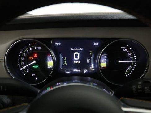 Used 2023 Jeep Wrangler Unlimited Sahara AWD/4WD image 23