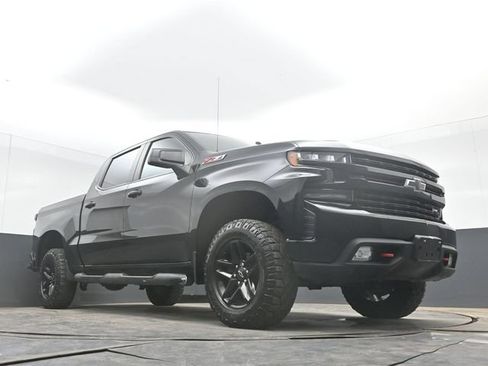Used 2020 Chevrolet Silverado 1500 LT Trail Boss AWD/4WD image 41