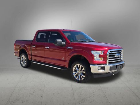 Used 2017 Ford F150 XLT w/ Equipment Group 302A Luxury AWD/4WD image 8