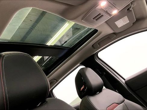 New 2026 Nissan Kicks SR w/ SR Premium Package AWD/4WD image 35
