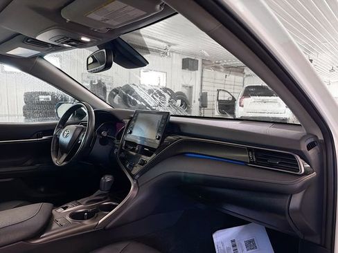 Used 2023 Toyota Camry XSE AWD/4WD image 12