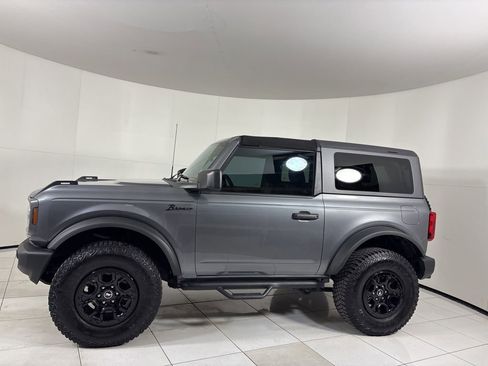 Used 2023 Ford Bronco Big Bend w/ Sasquatch Package image 2