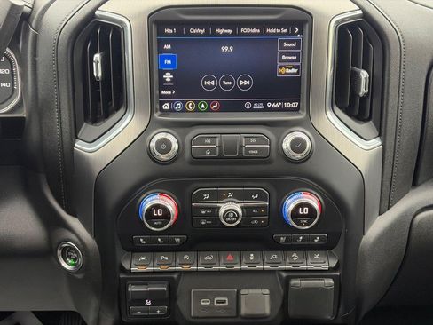 Used 2020 GMC Sierra 1500 Denali w/ Denali Ultimate Package AWD/4WD image 14